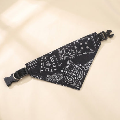 Adjustable Pet Bandana Collar in black