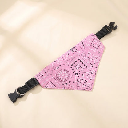 Adjustable Pet Bandana Collar in pink