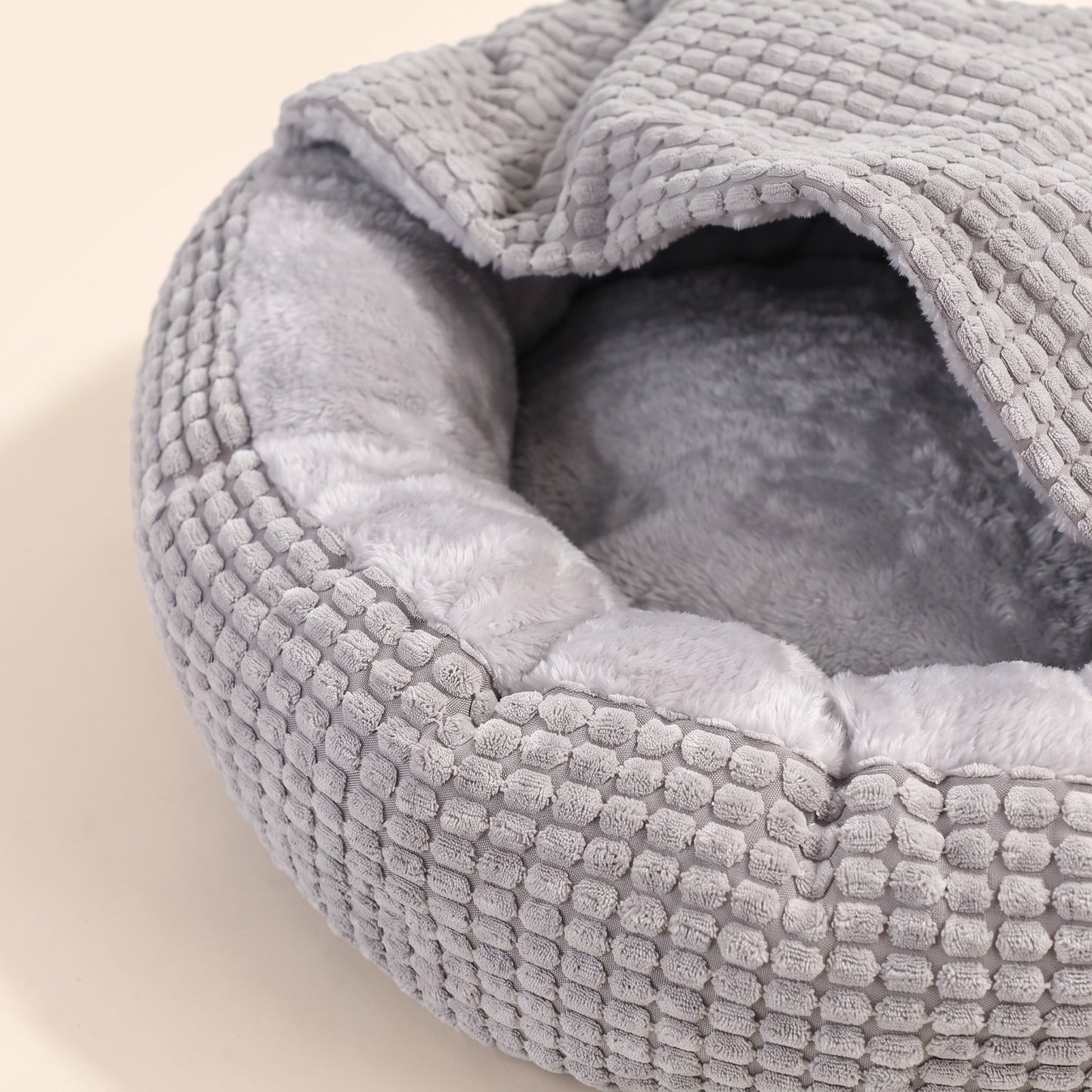 2-in-1 Hooded Cuddler Bed, close-up detail