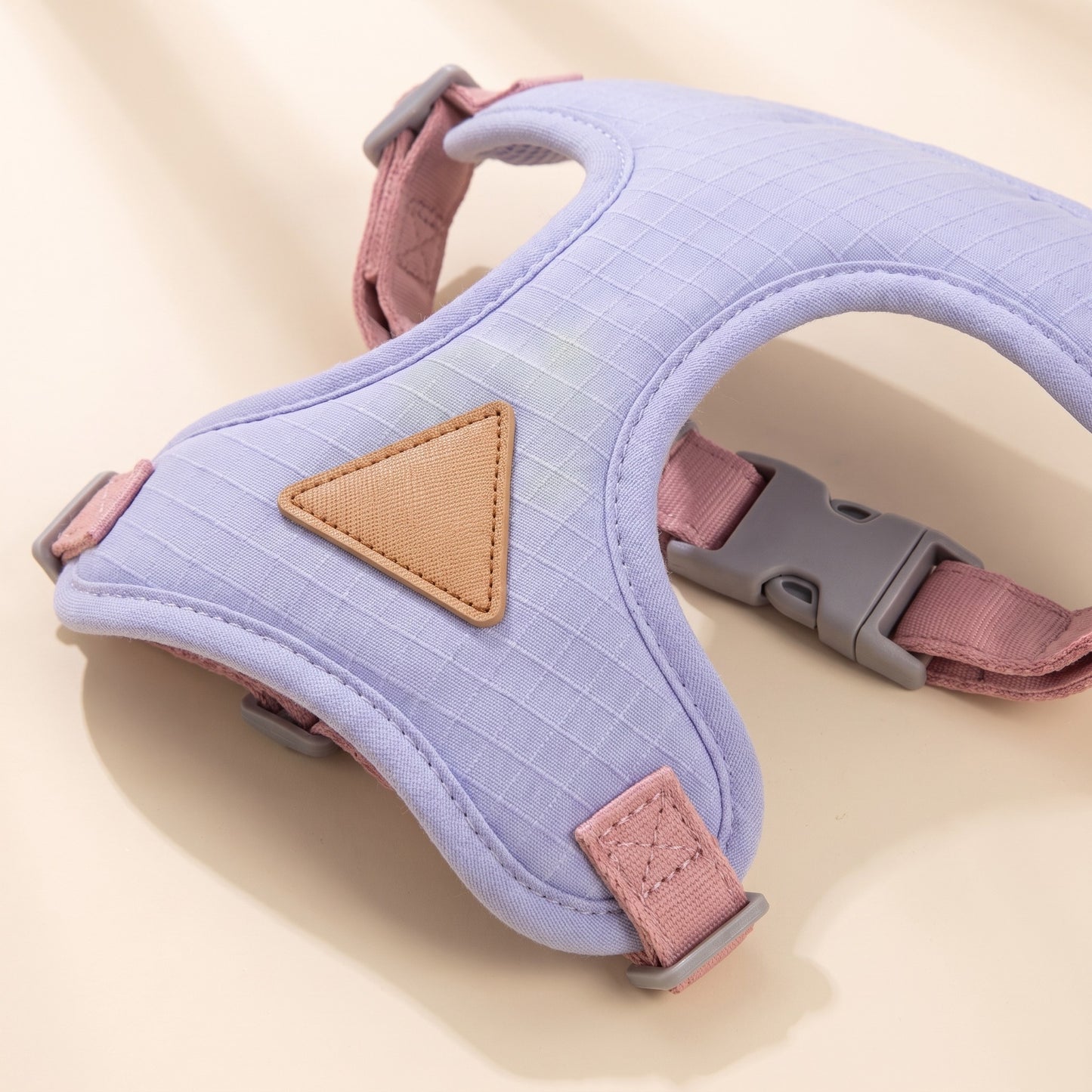 Adjustable Cat and Puppy Harness Set, close-up detail