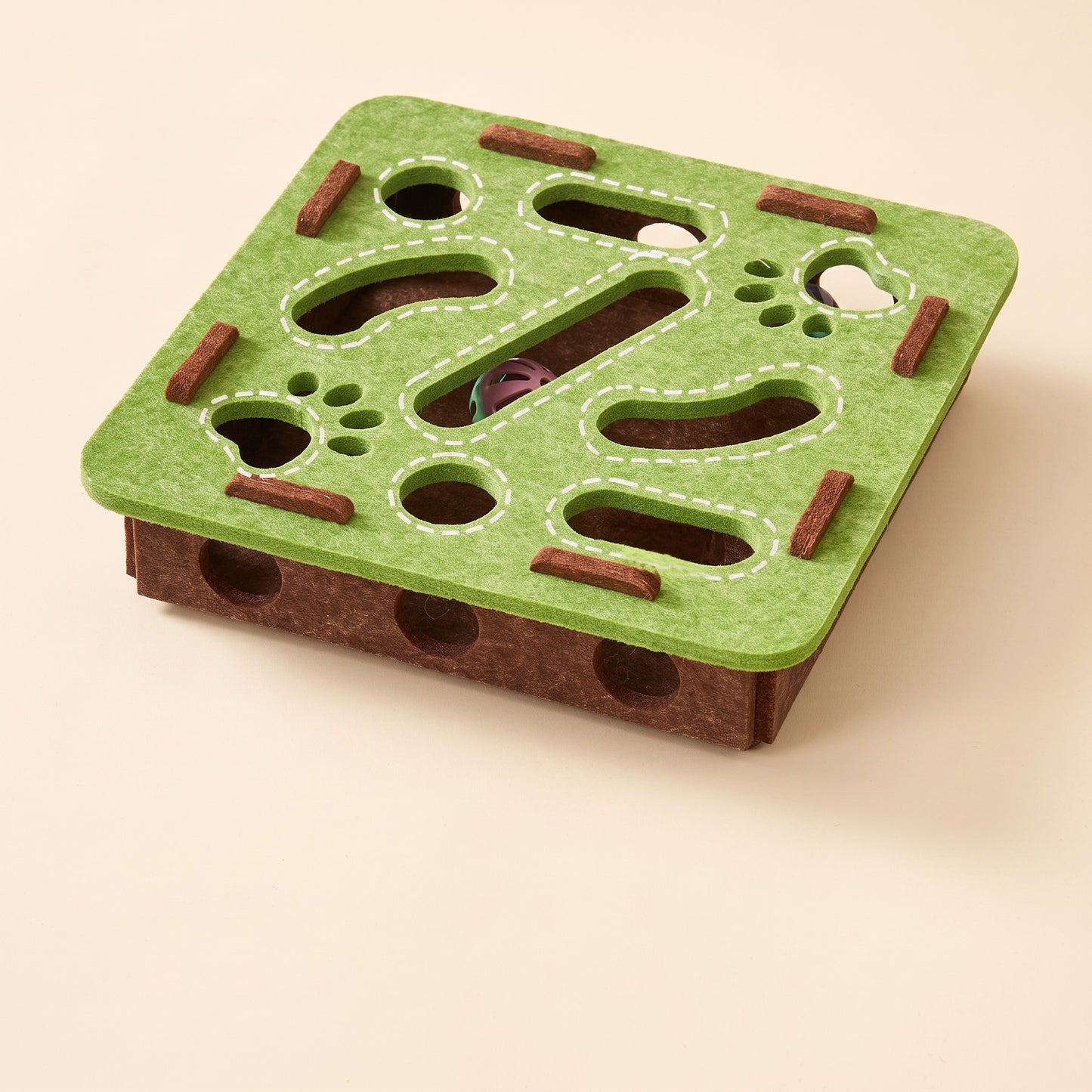 Felt Cat Puzzle Board with Bell Ball