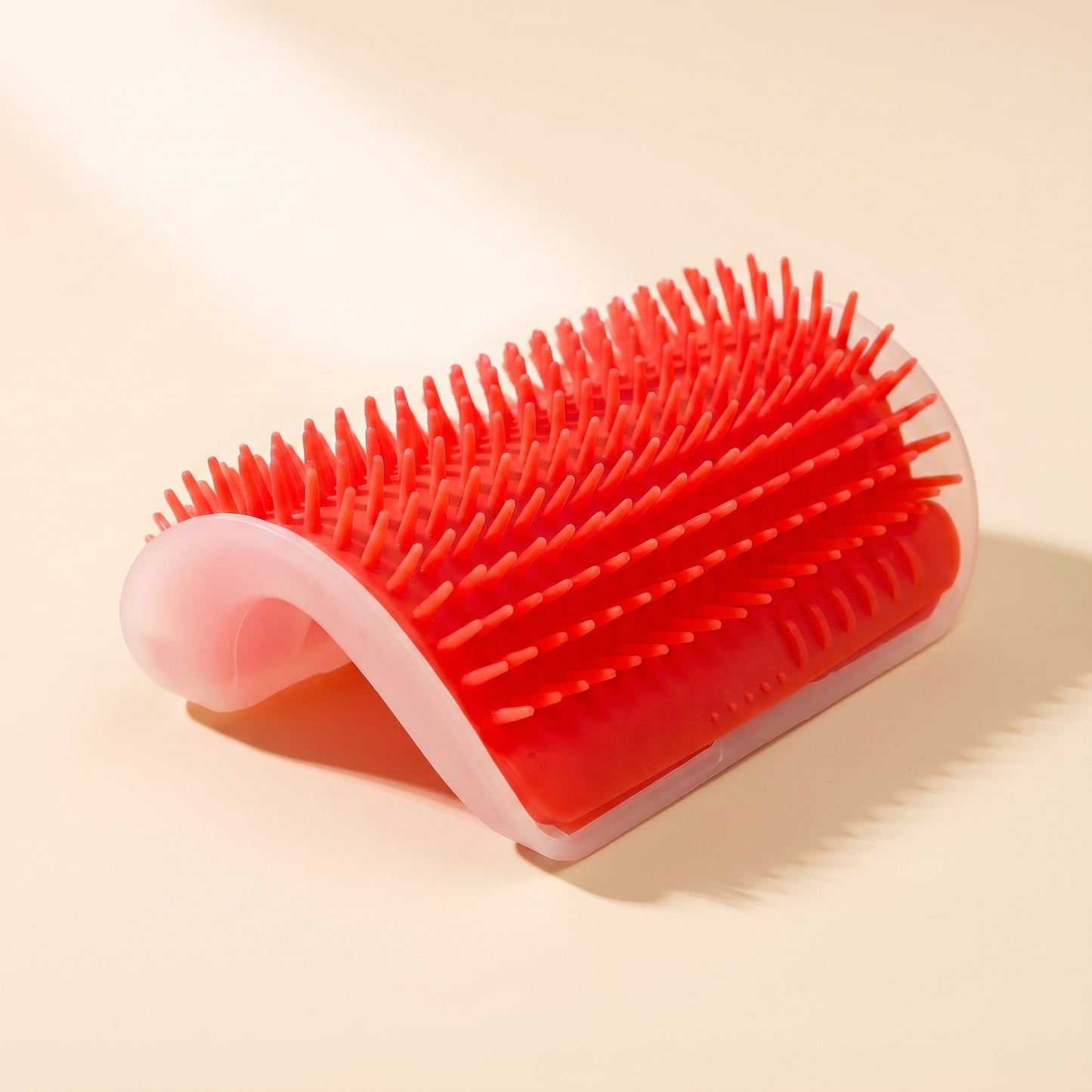 Arched Corner Self-Groomer for Cats - red