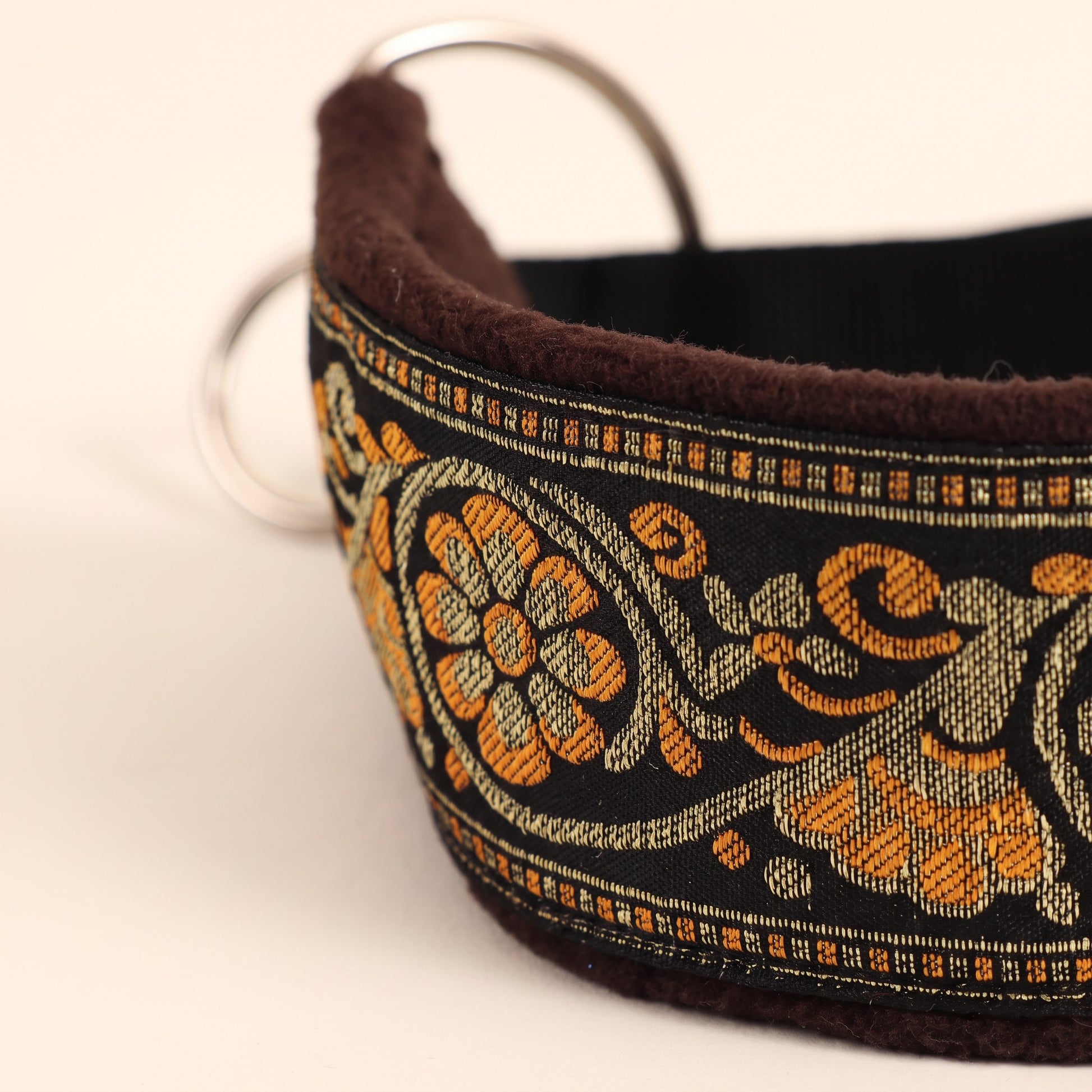 Wide Martingale Collar for Sighthounds, close-up detail