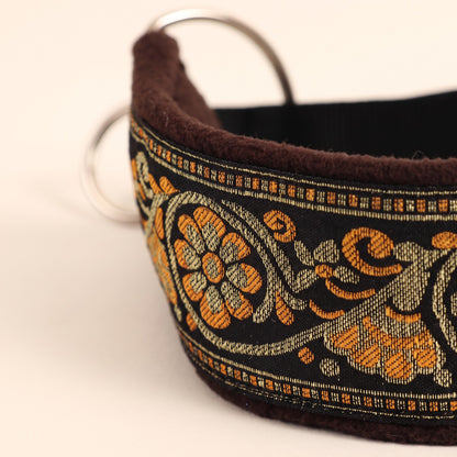 Wide Martingale Collar for Sighthounds, close-up detail