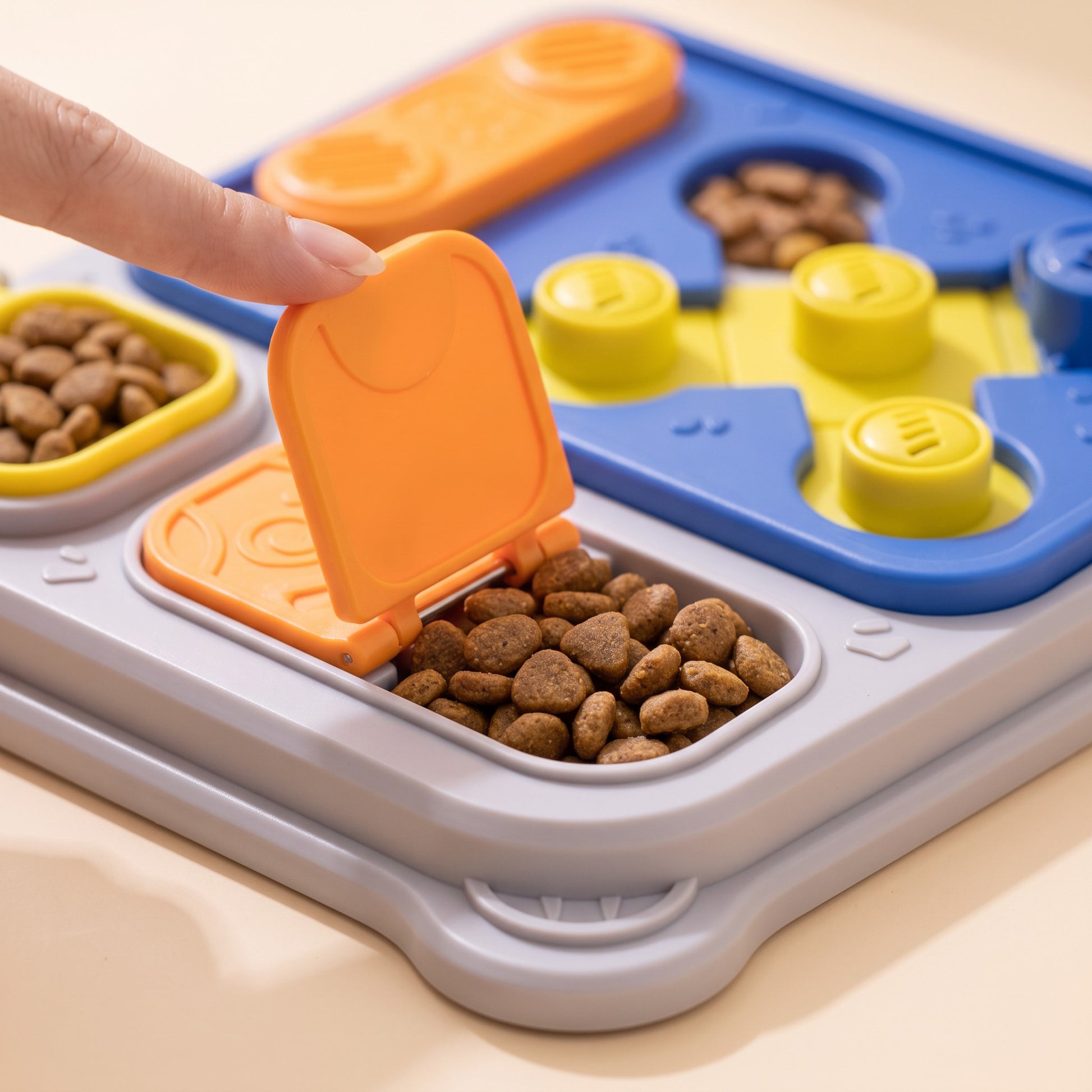 Level 2 Dog Puzzle Feeder Board, close-up detail