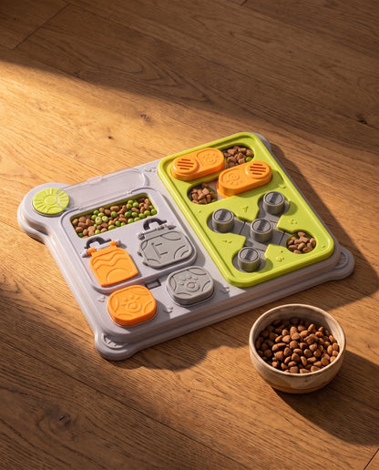 Dog Puzzle Feeder Board, Green