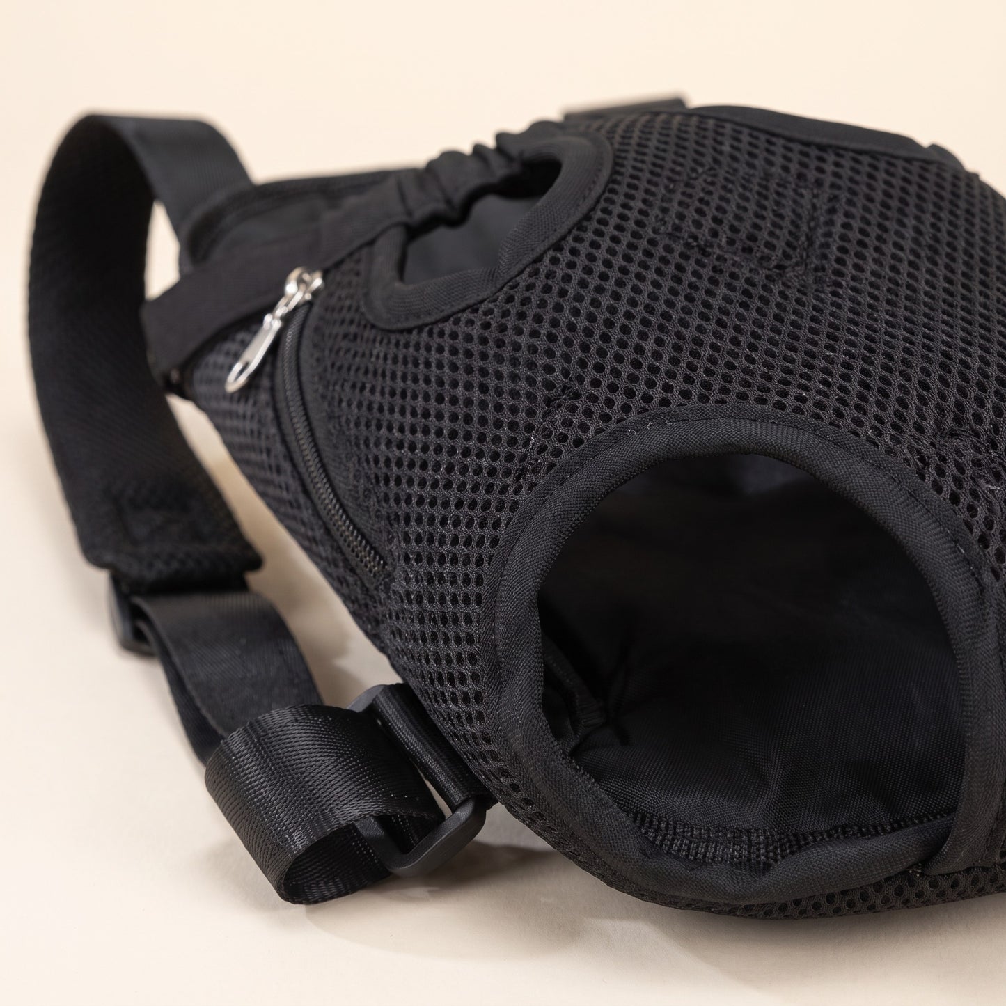 Front-Facing Pet Backpack Carrier, close-up detail