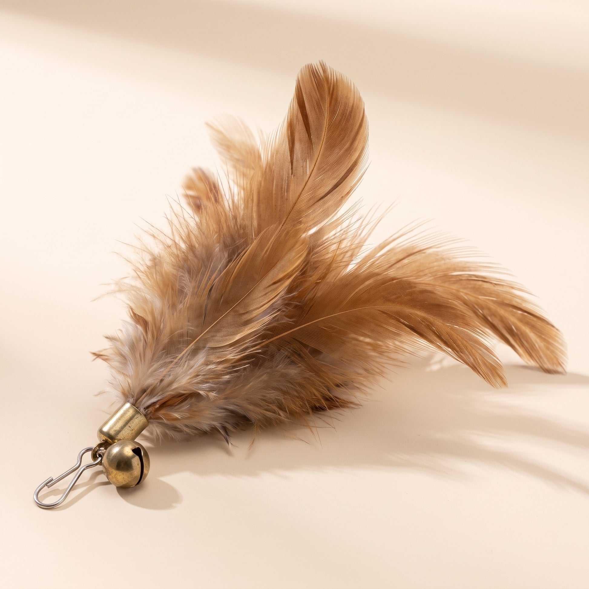 Replacement Feather Lures for Cat Wands, close-up detail