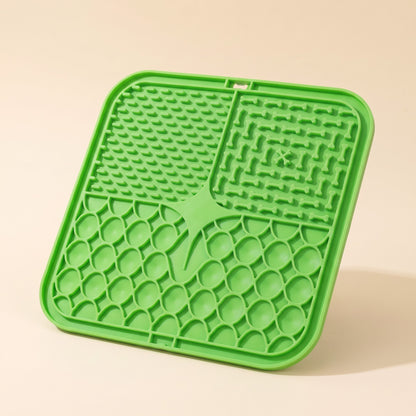 Suction Lick Mat with 60 Cups - green