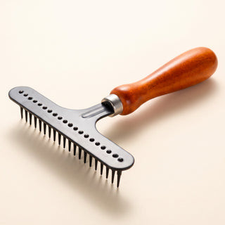 Wooden Handle Undercoat Rake