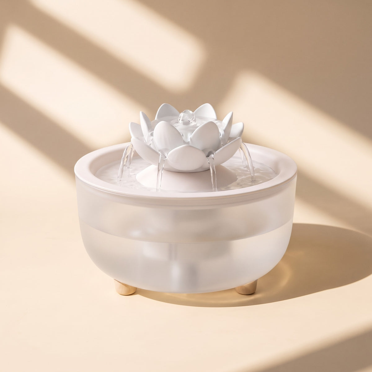 Flower Cat Water Fountain, White lid, lotus
