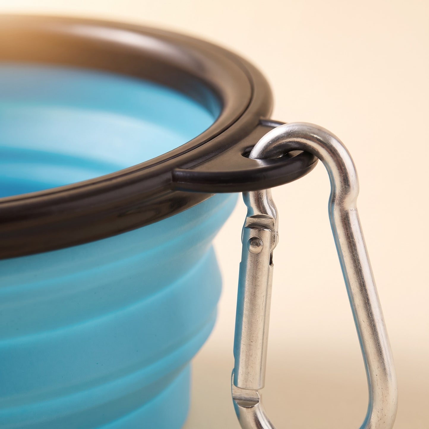 Collapsible Travel Bowl with Carabiner, close-up detail