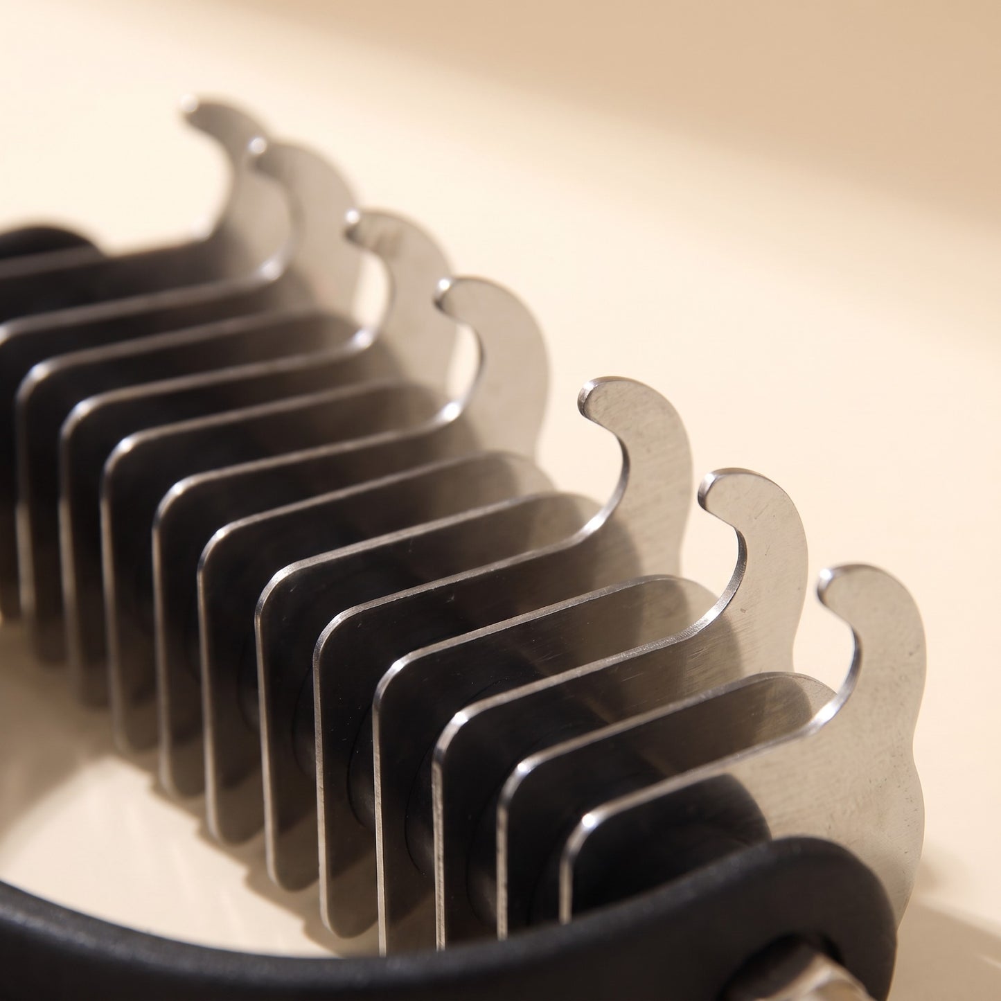 Extra-Wide Dual-Sided Dematting Brush, close-up detail