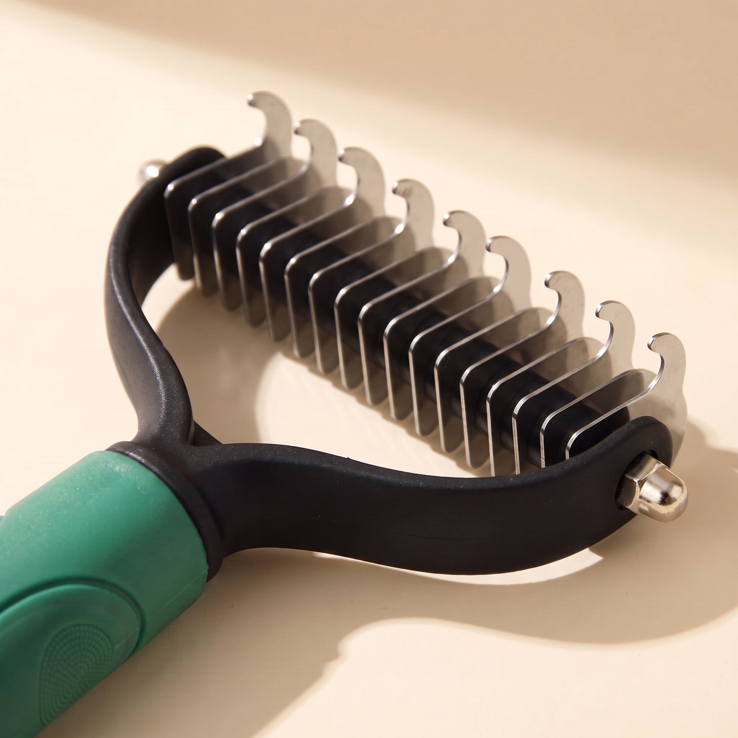 Extra-Wide Dual-Sided Dematting Brush in green