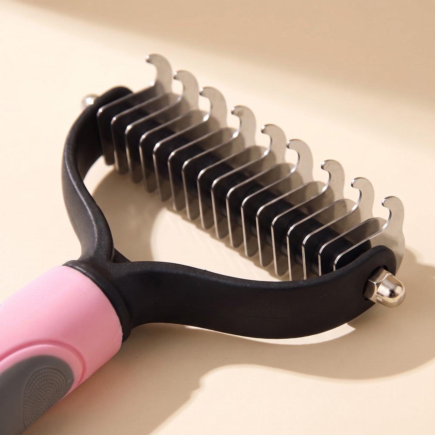 Extra-Wide Dual-Sided Dematting Brush in pink