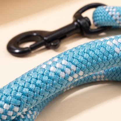 Reflective Rope Leash with Padded Handle, Blue, close-up detail