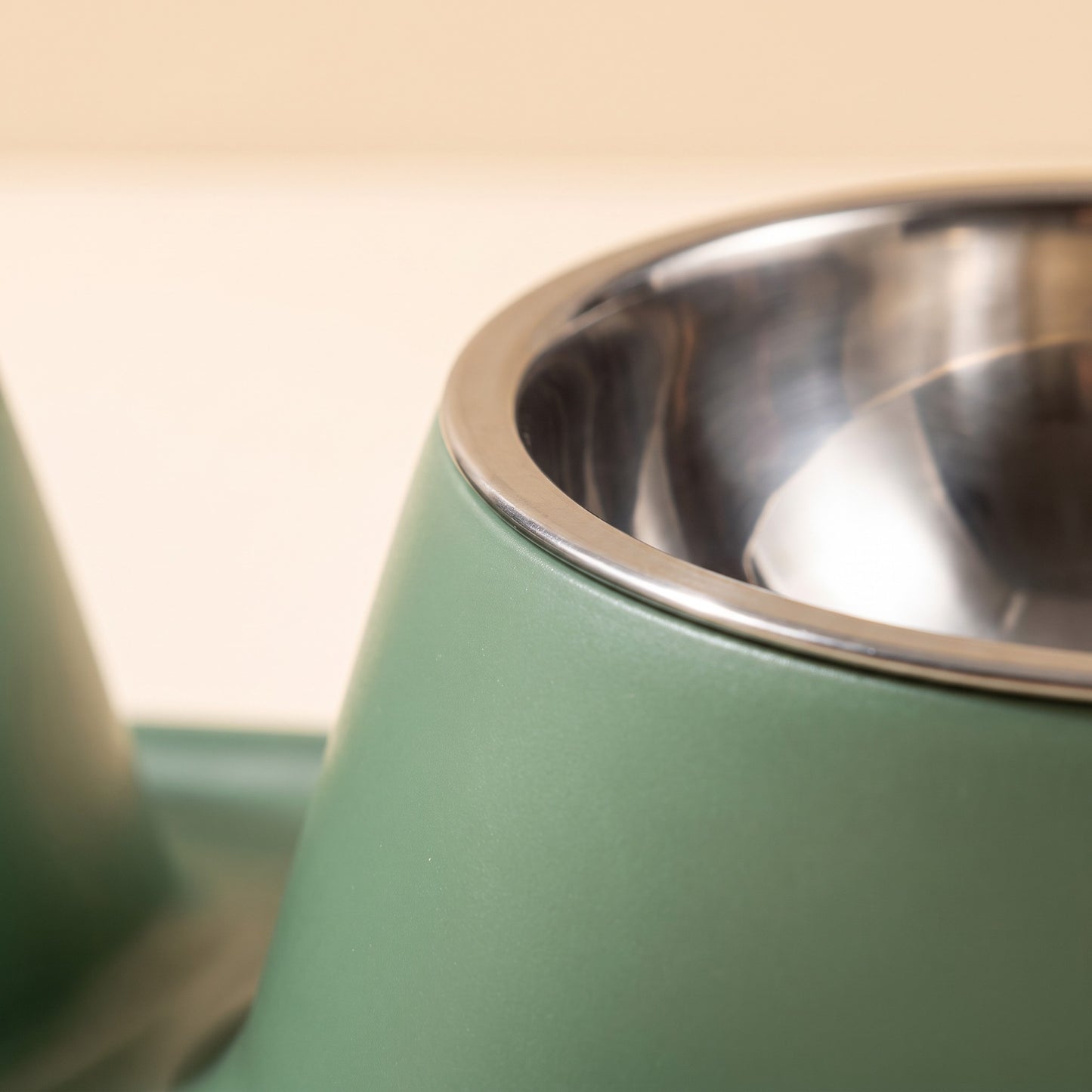Double Stainless Steel Bowl Set, close-up detail