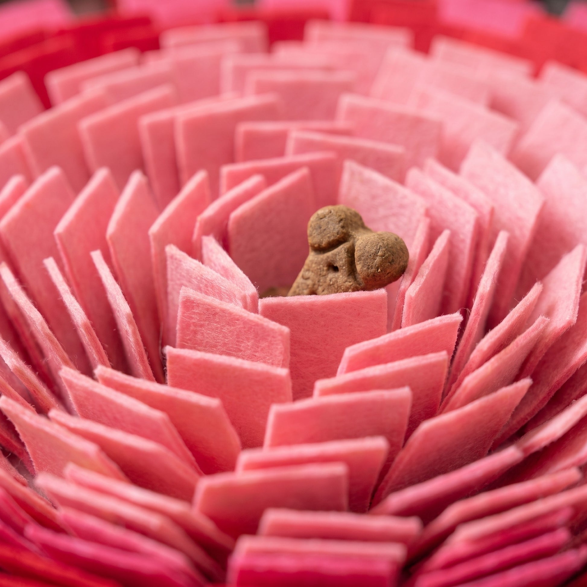 Foldable Felt Snuffle Bowl, close-up detail