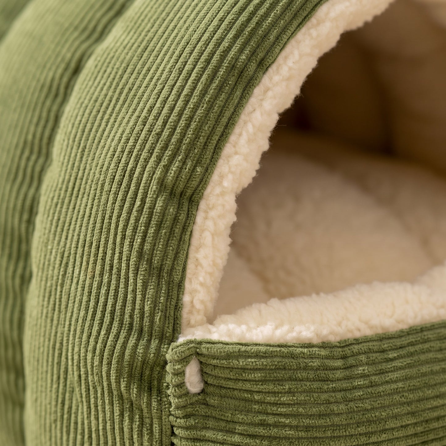 Corduroy Tunnel Cave Bed, close-up detail