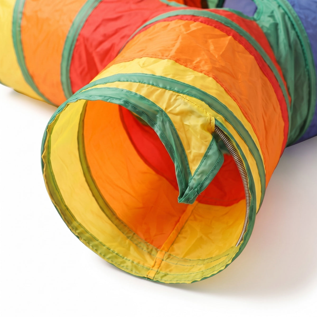Collapsible Cat Play Tunnel, close-up detail