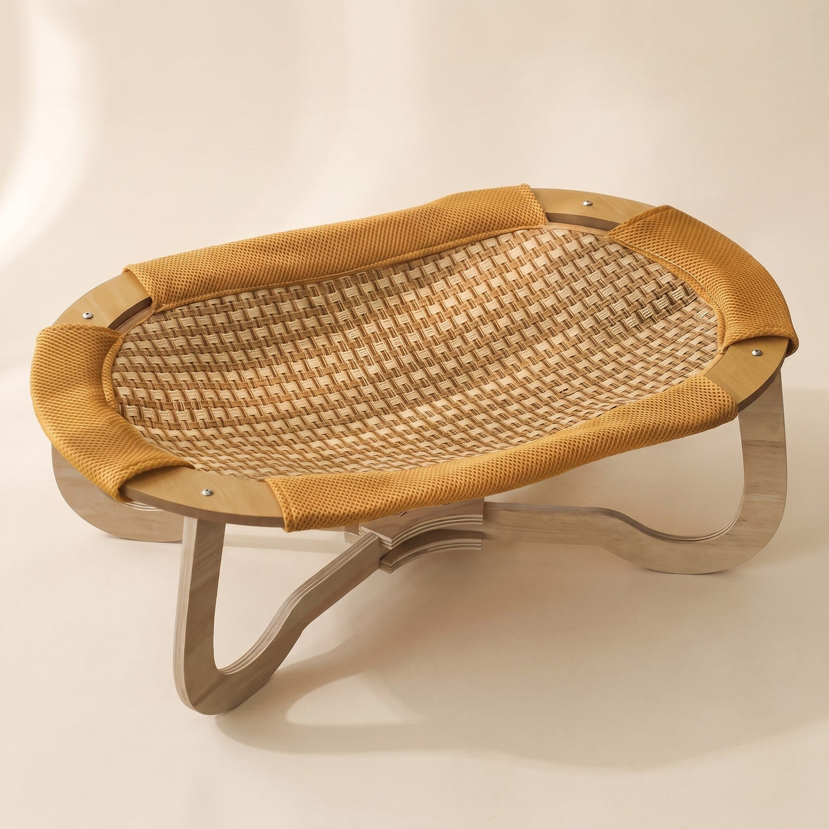 Elevated Woven Cooling Bed - oval