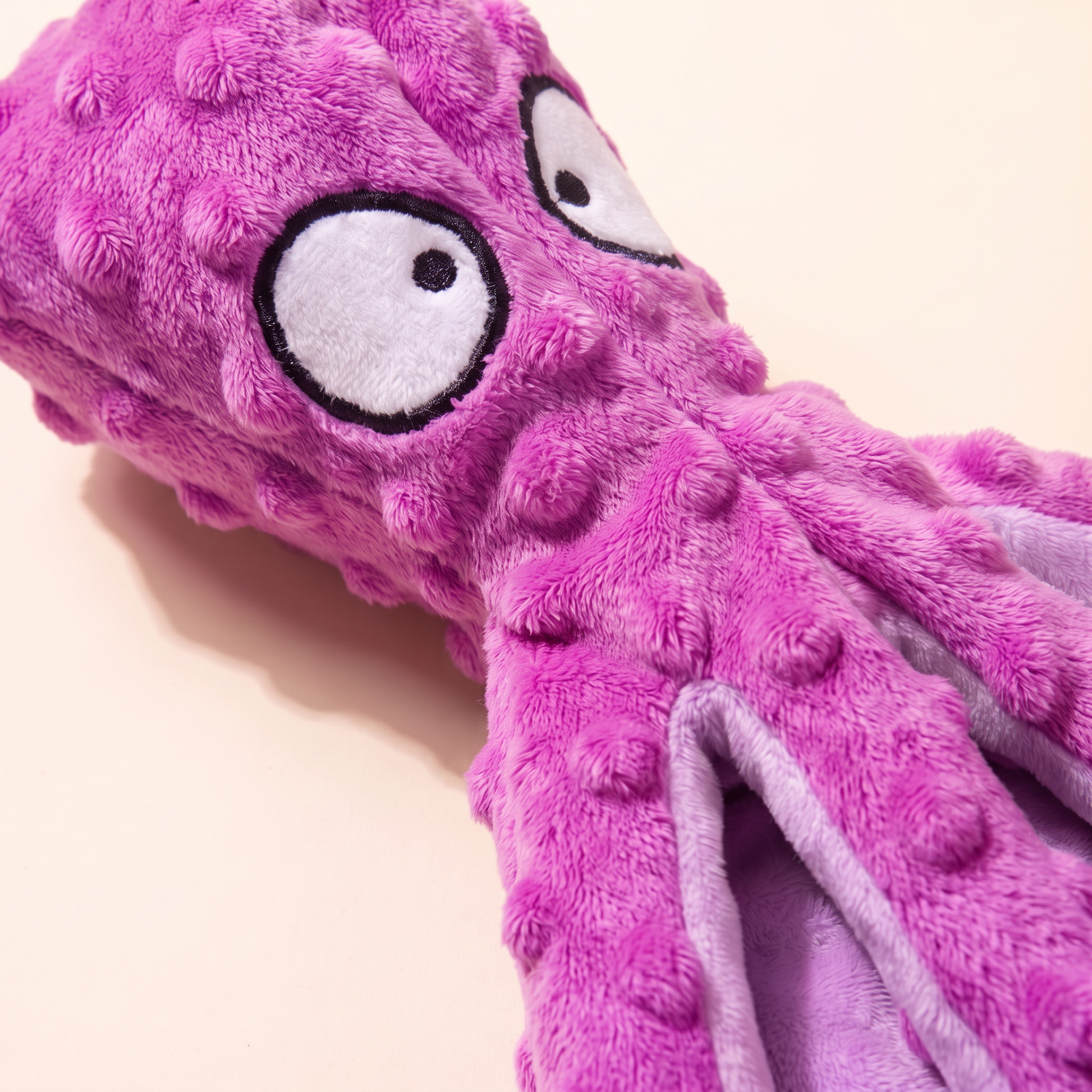 No-Stuffing Octopus Crinkle Toy for Dogs, close-up detail