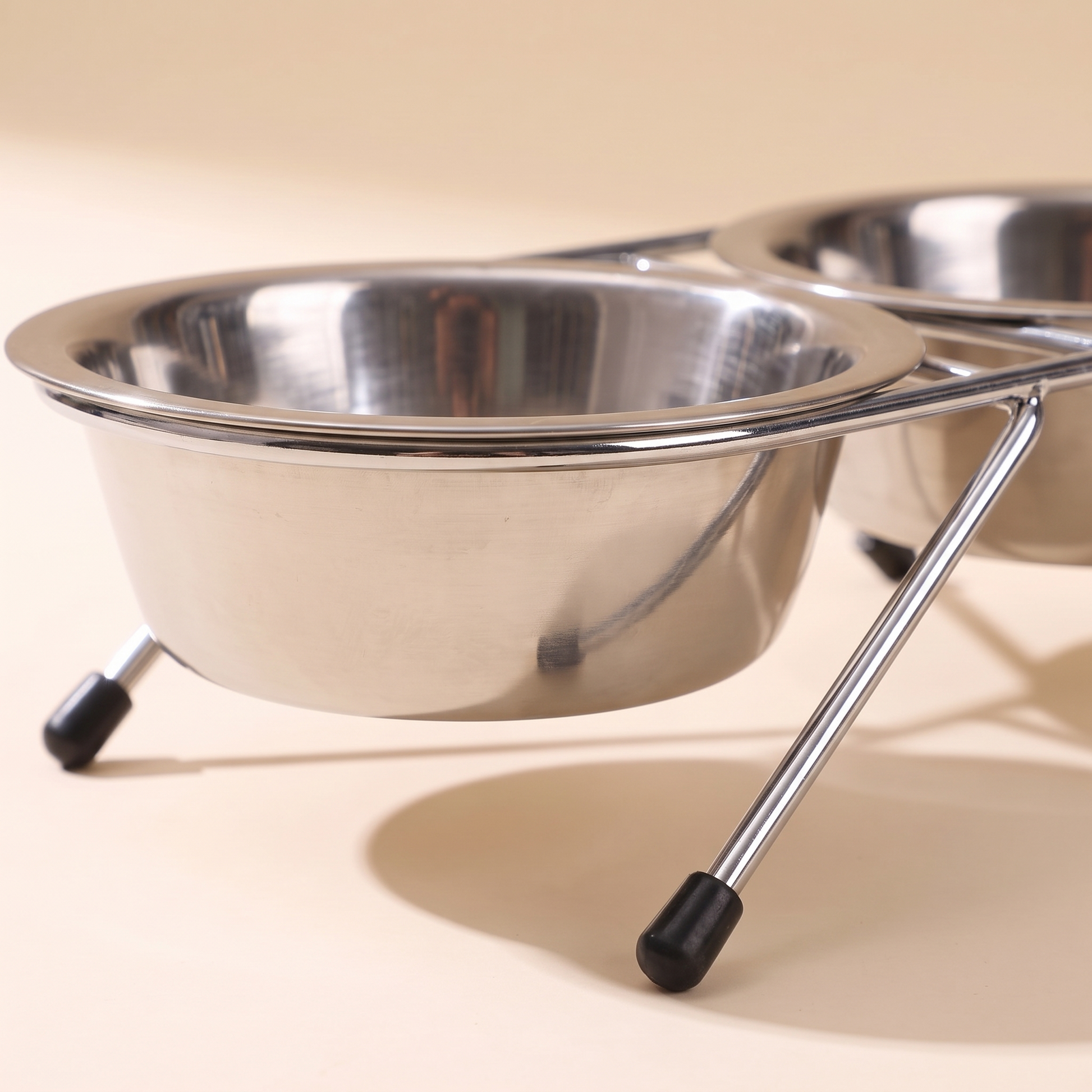 Elevated Double Bowl Feeder Stand, close-up detail