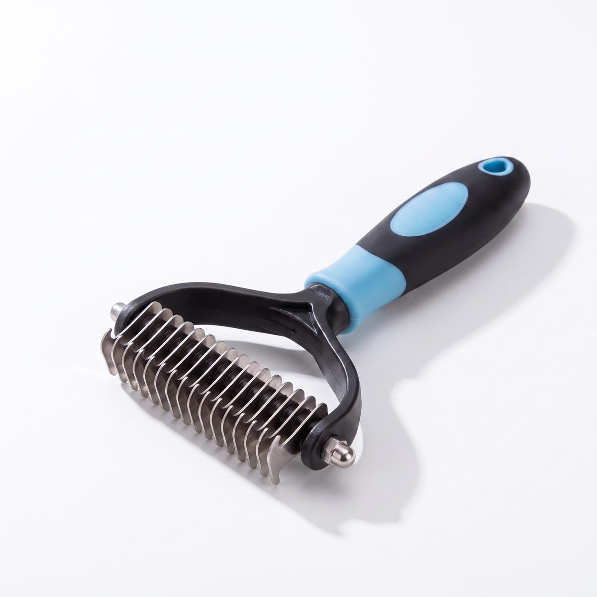 Two-Sided Dematting and Deshedding Rake